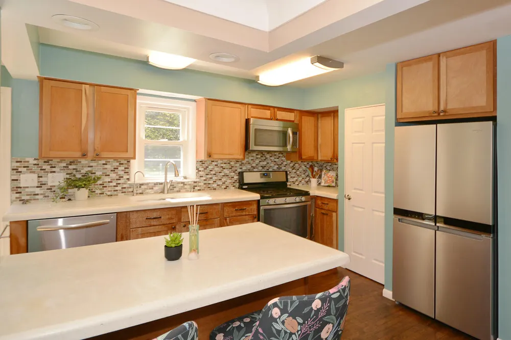 3503 Iroquois Trail Kalamazoo, MI 49006