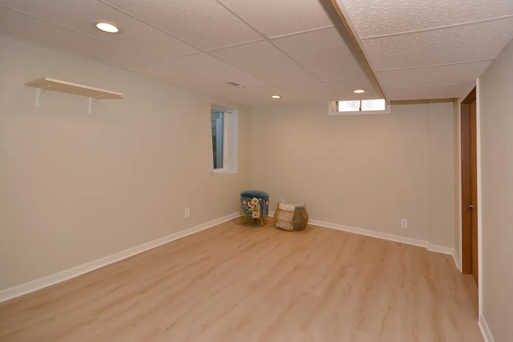 3503 Iroquois Trail Kalamazoo, MI 49006