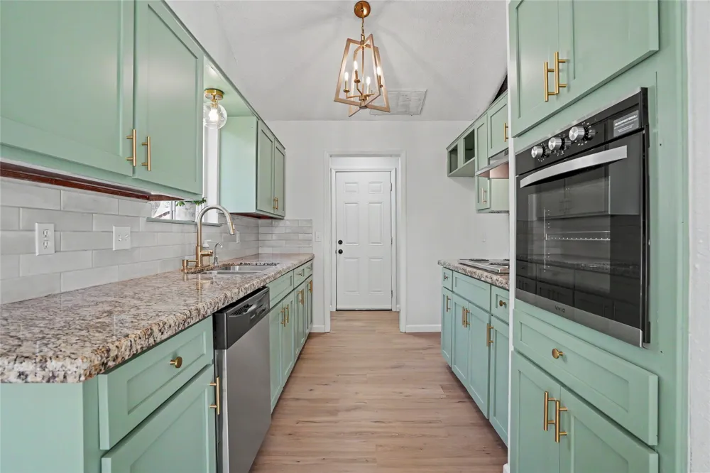 782 Zenith Avenue Tulsa, OK 74127