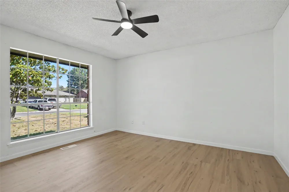 782 Zenith Avenue Tulsa, OK 74127