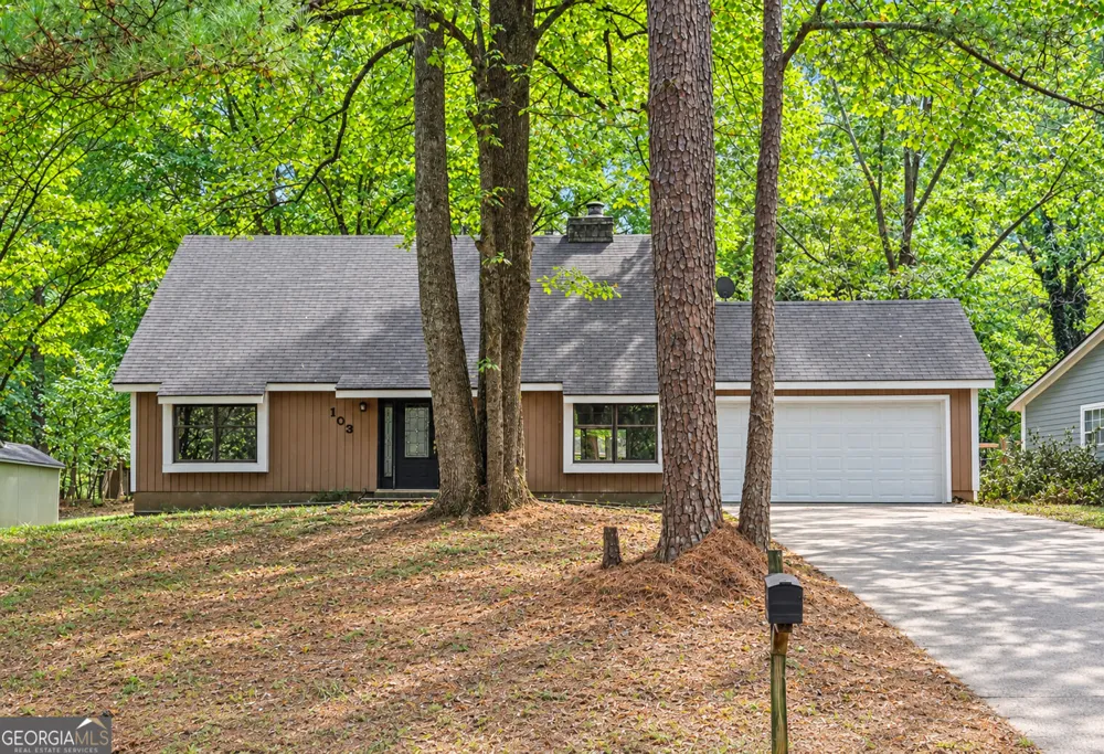 103 Martingale DR Peachtree City, GA 30269