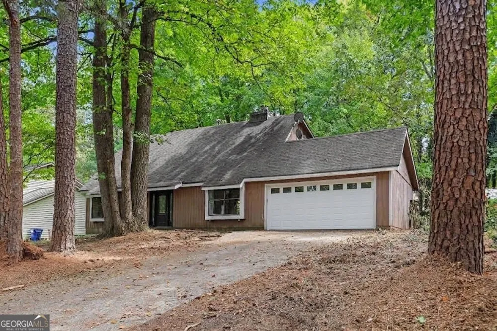 103 Martingale DR Peachtree City, GA 30269