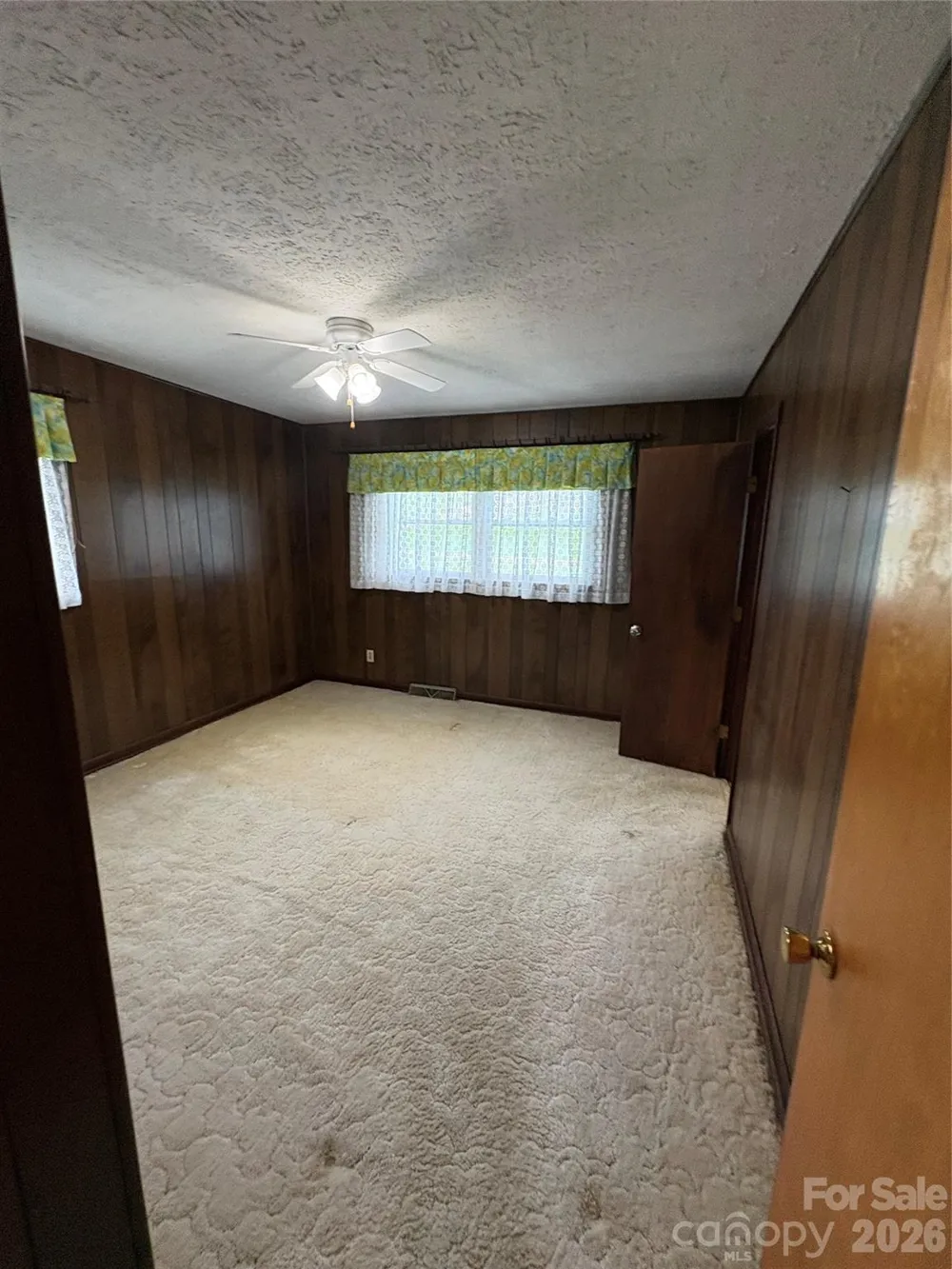 11141 NC Highway 226 Highway Bakersville, NC 28705