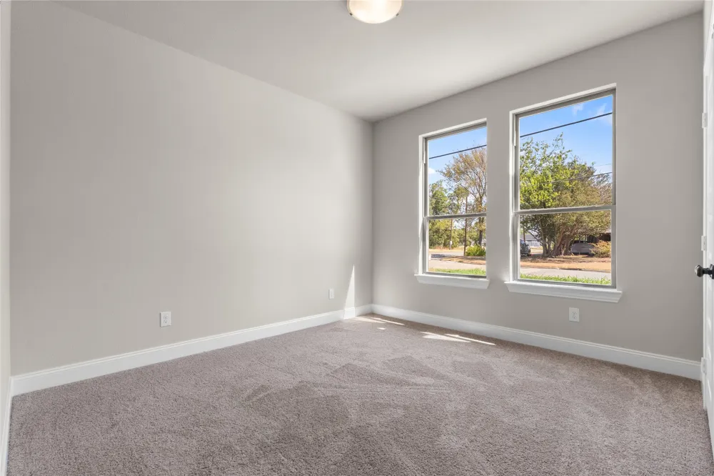 502 S 14th St Corsicana, TX 75110