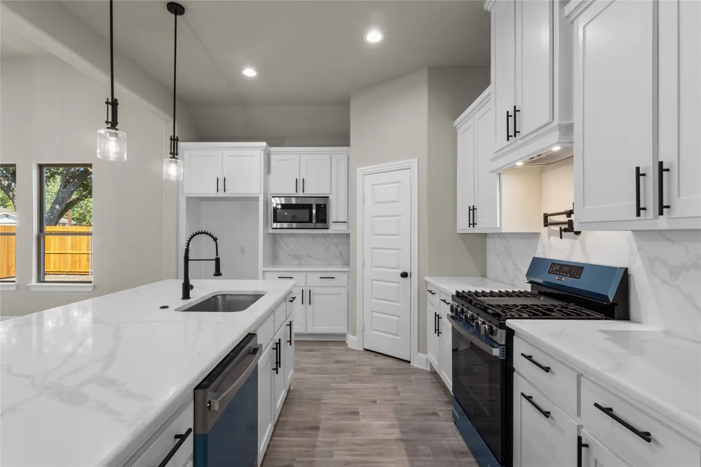 502 S 14th St Corsicana, TX 75110