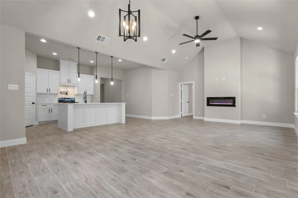 502 S 14th St Corsicana, TX 75110