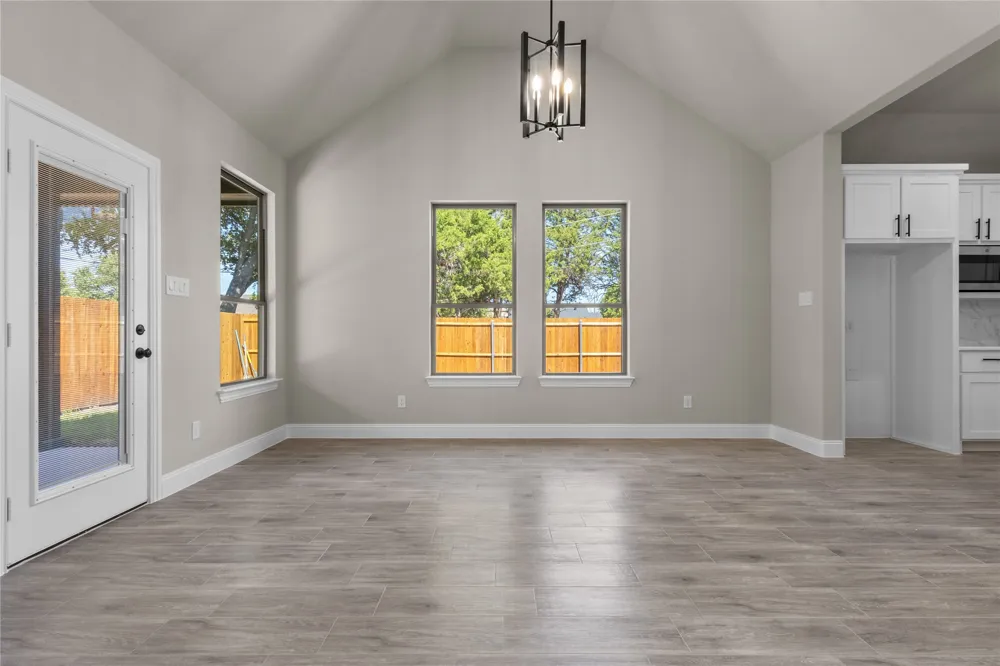 502 S 14th St Corsicana, TX 75110