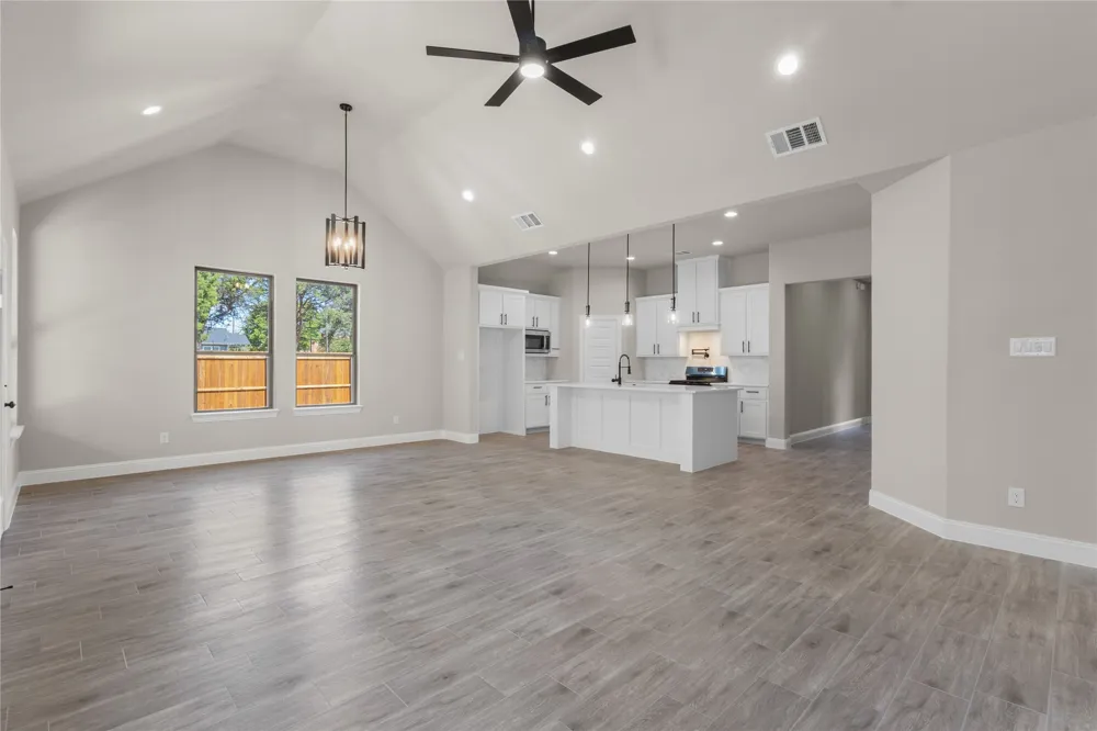 502 S 14th St Corsicana, TX 75110