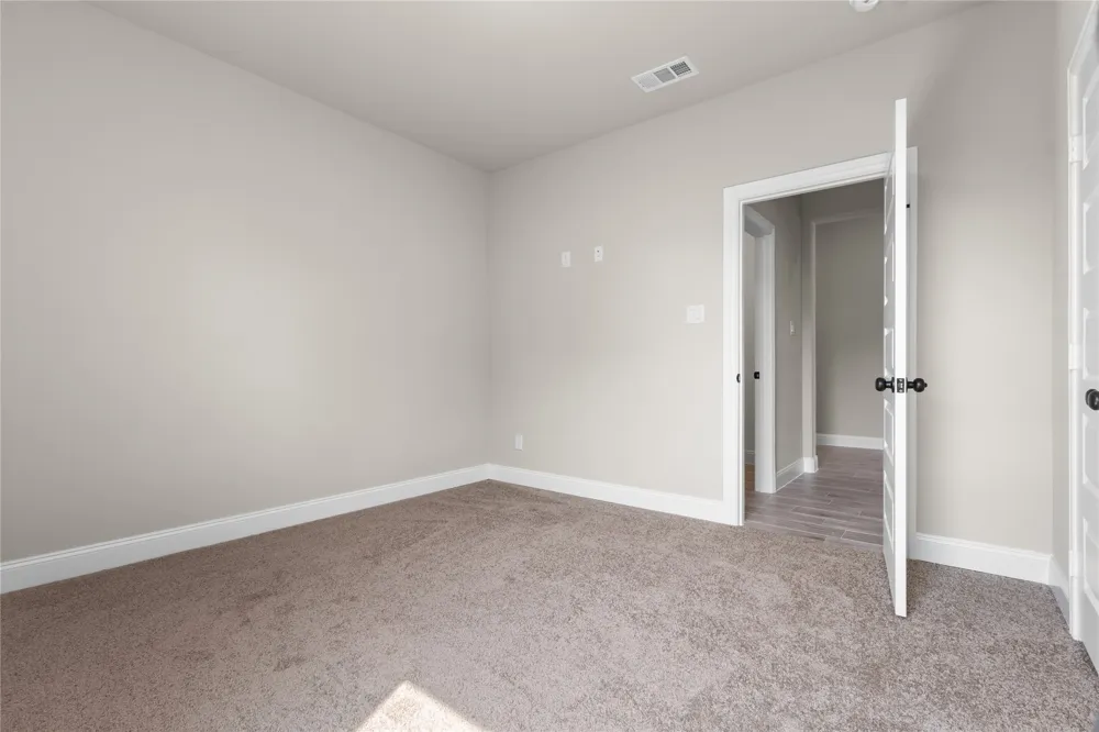 502 S 14th St Corsicana, TX 75110
