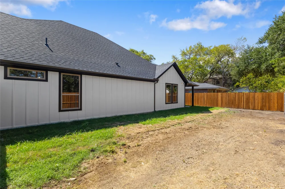 502 S 14th St Corsicana, TX 75110