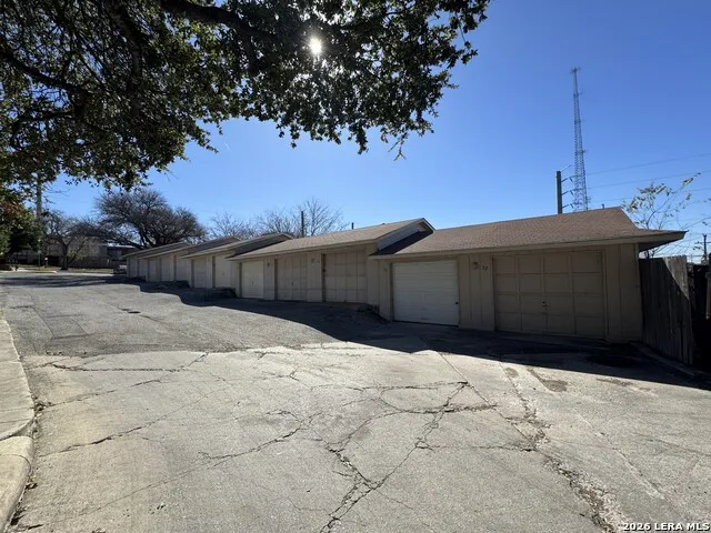 5019 Concord Ridge San Antonio, TX 78228