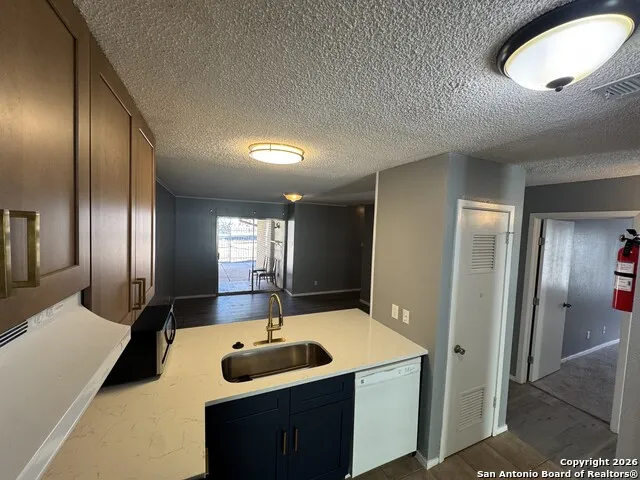 5019 Concord Ridge San Antonio, TX 78228