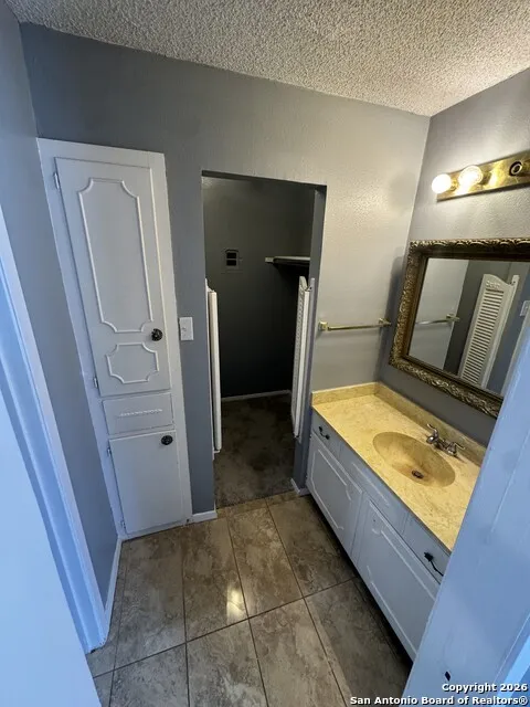 5019 Concord Ridge San Antonio, TX 78228