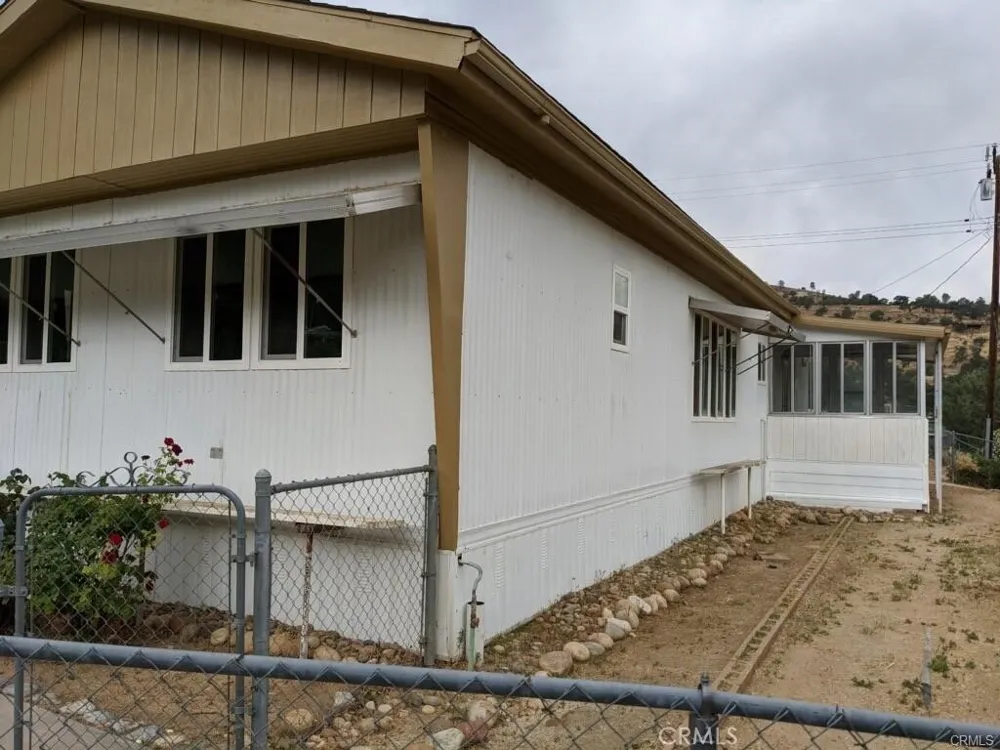 114 Salaine Drive Bodfish, CA 93205