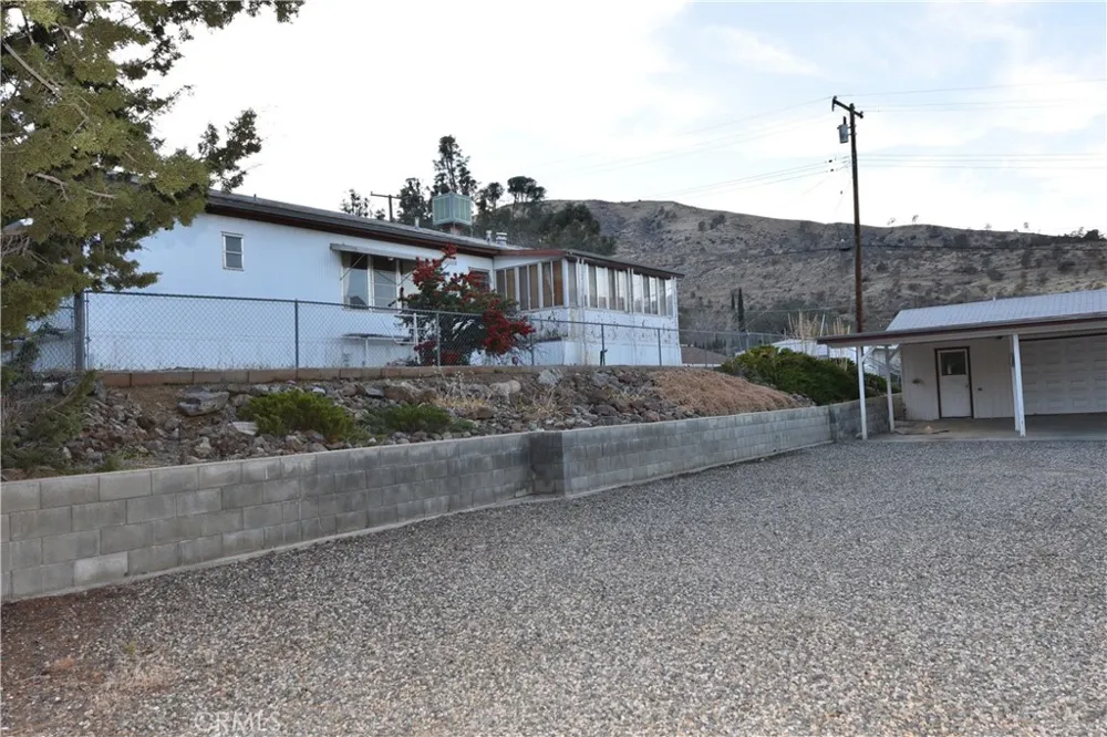 114 Salaine Drive Bodfish, CA 93205