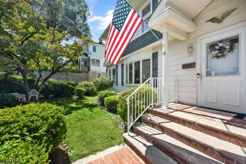 18 Chestnut St Boonton Town, NJ 07005