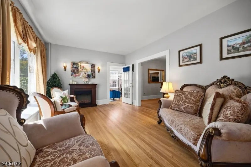 18 Chestnut St Boonton Town, NJ 07005