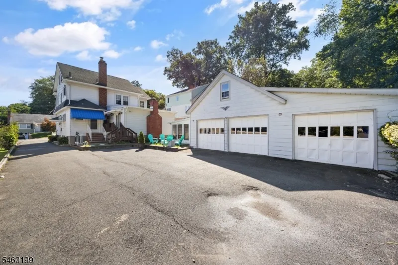 18 Chestnut St Boonton Town, NJ 07005