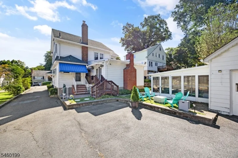 18 Chestnut St Boonton Town, NJ 07005