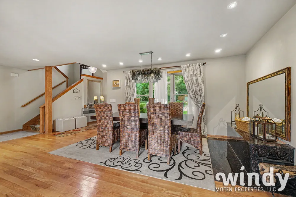 4971 Shoreview Drive Coloma, MI 49038