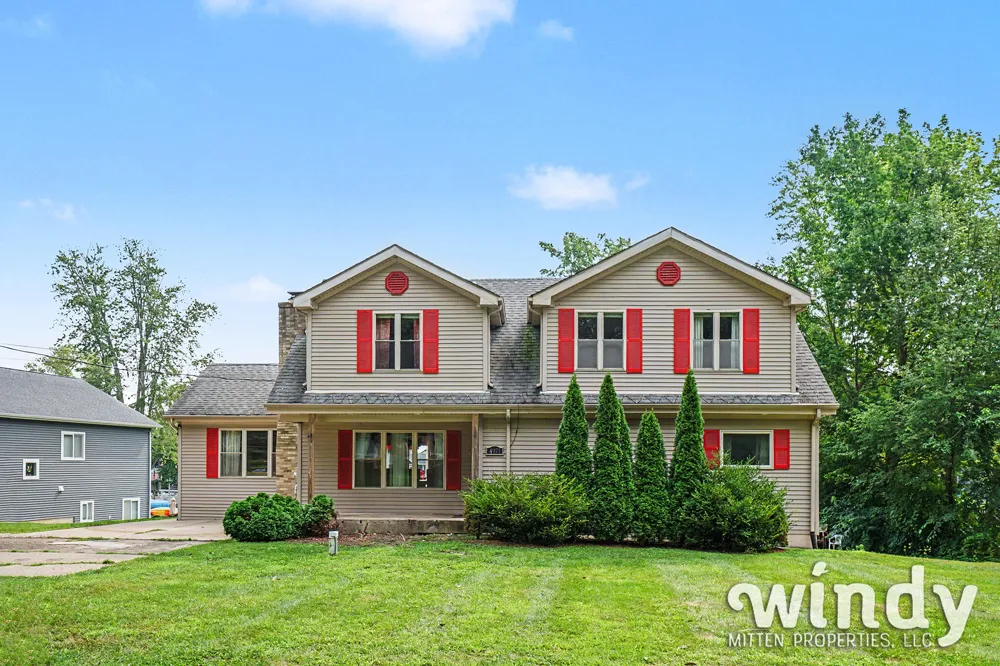 4971 Shoreview Drive Coloma, MI 49038