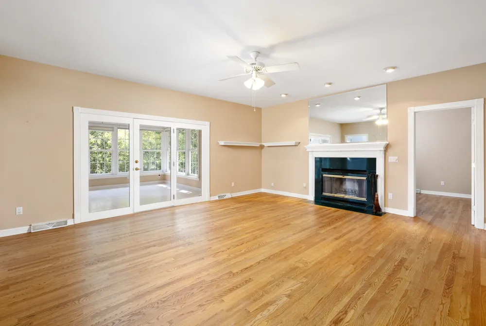 5524 W Shady Trl Old Hickory, TN 37138