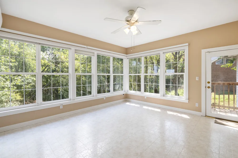 5524 W Shady Trl Old Hickory, TN 37138