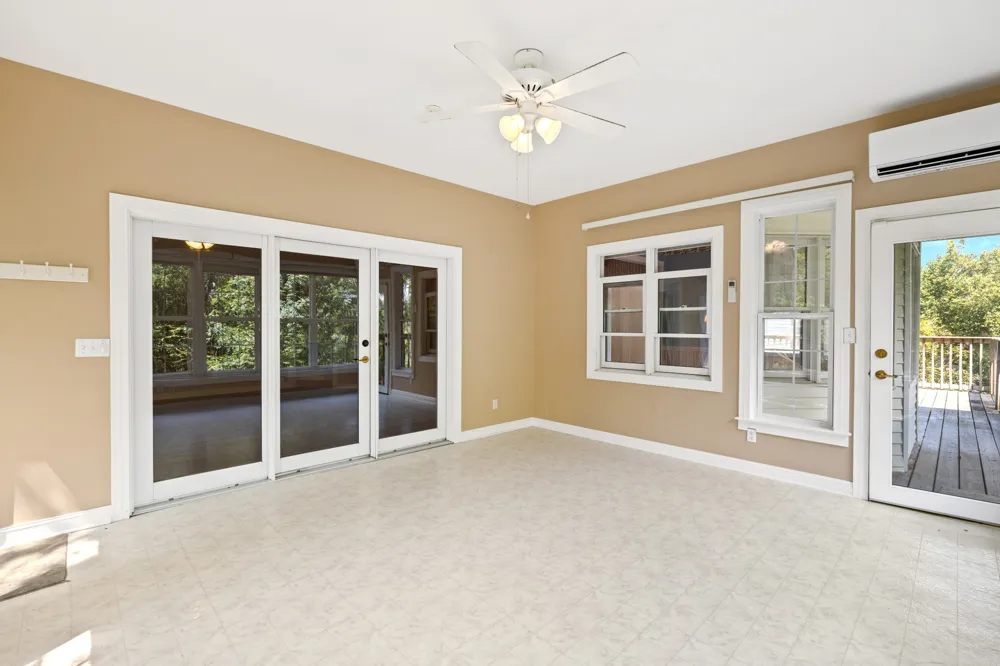 5524 W Shady Trl Old Hickory, TN 37138