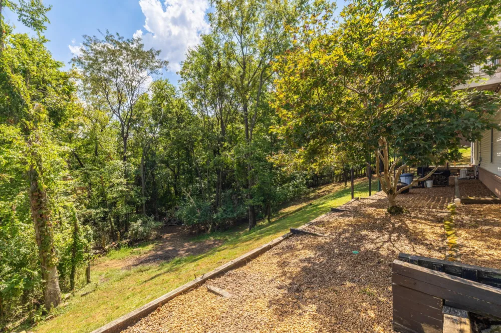 5524 W Shady Trl Old Hickory, TN 37138