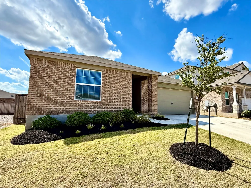 431 Sebring Circle Hutto, TX 78634