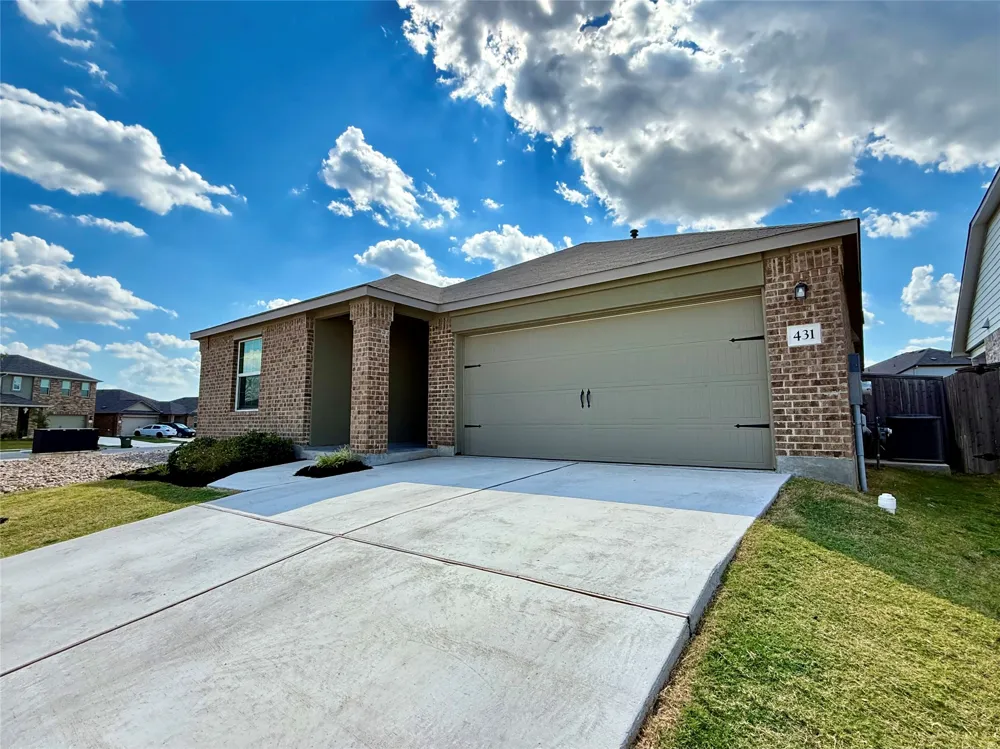 431 Sebring Circle Hutto, TX 78634