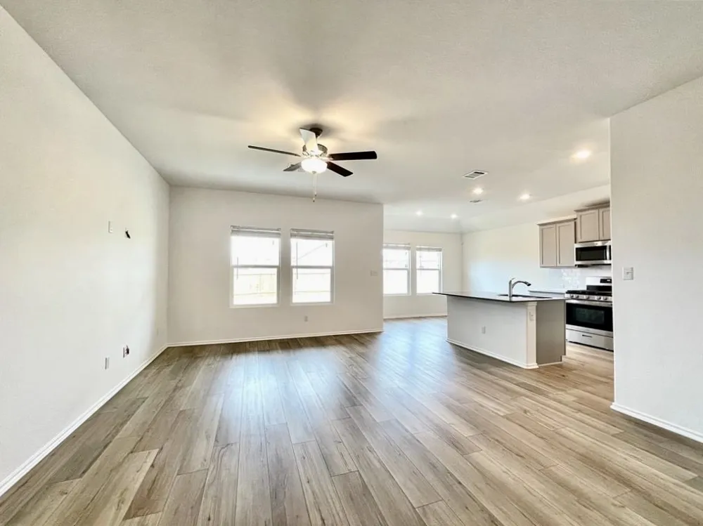 431 Sebring Circle Hutto, TX 78634