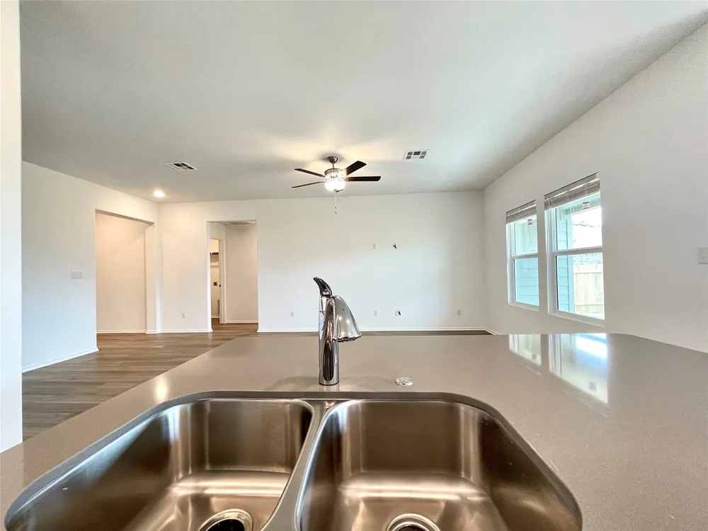 431 Sebring Circle Hutto, TX 78634