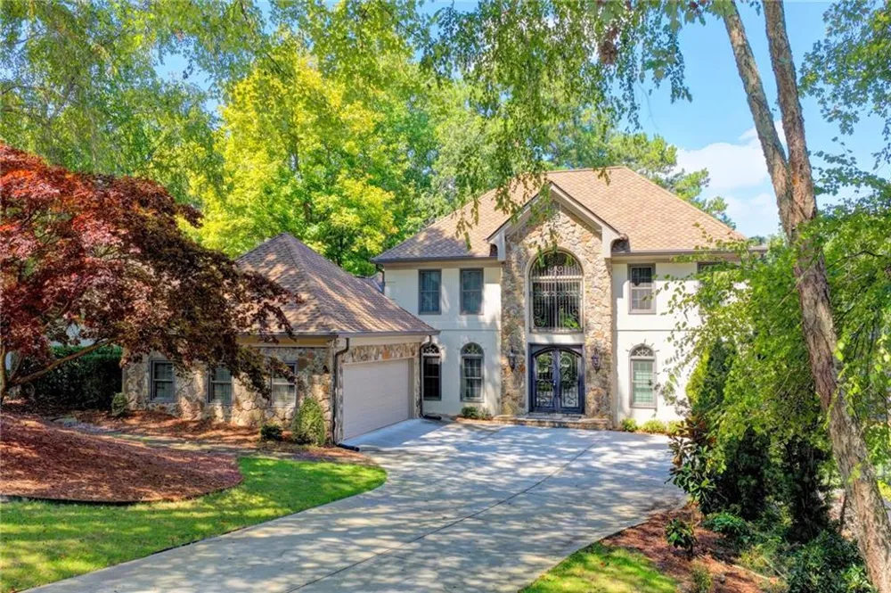 1090 Matheson Way Johns Creek, GA 30022