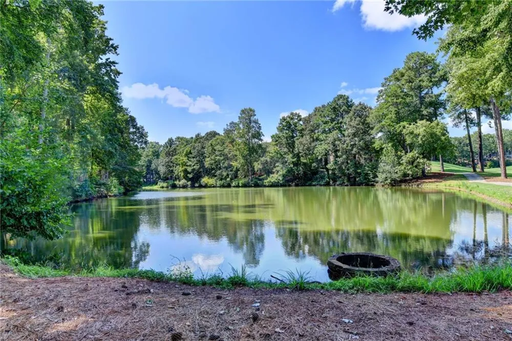 1090 Matheson Way Johns Creek, GA 30022