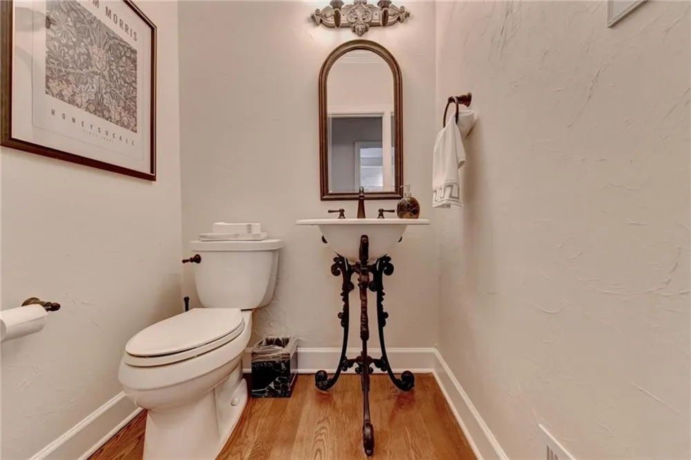 1090 Matheson Way Johns Creek, GA 30022