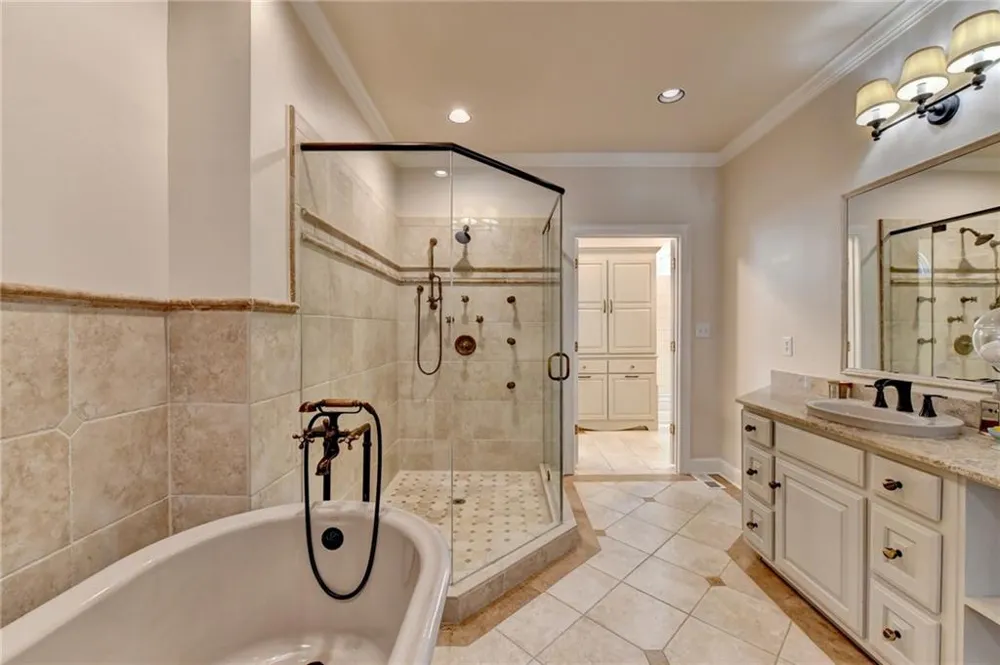 1090 Matheson Way Johns Creek, GA 30022