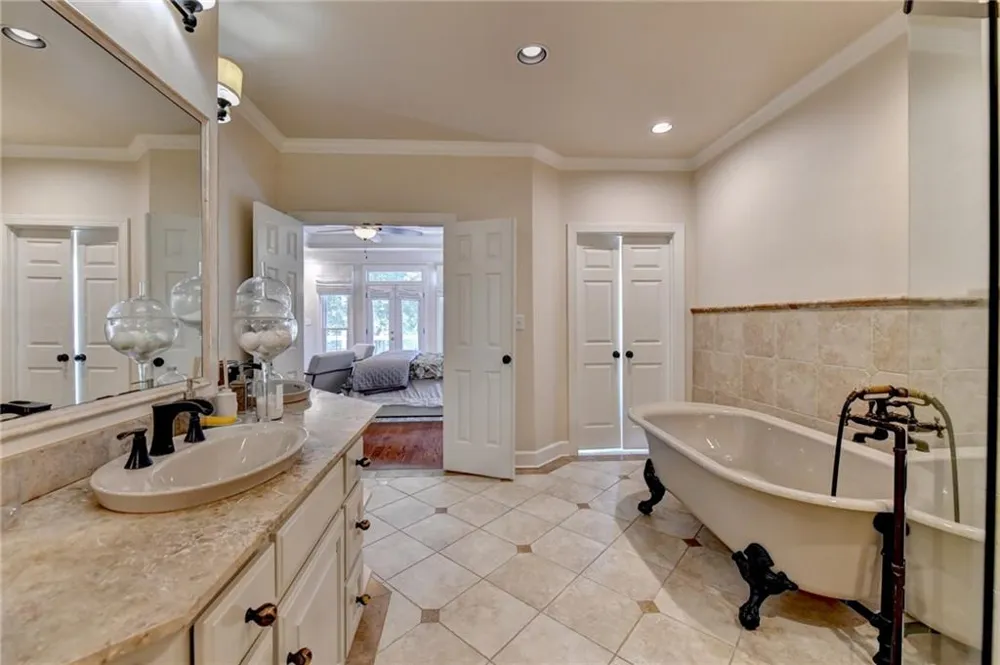 1090 Matheson Way Johns Creek, GA 30022