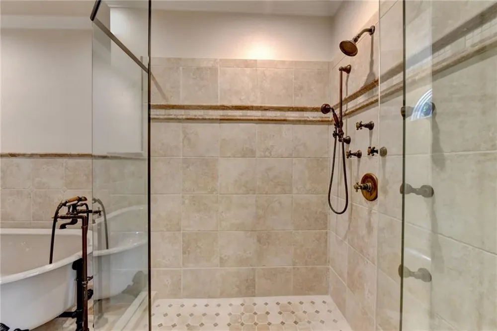 1090 Matheson Way Johns Creek, GA 30022