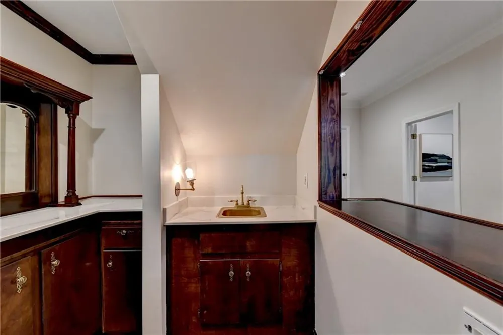 1090 Matheson Way Johns Creek, GA 30022