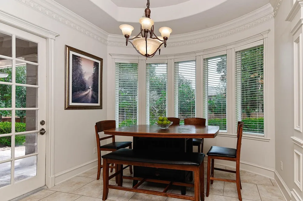 10 Snow Pond Place The Woodlands, TX 77382