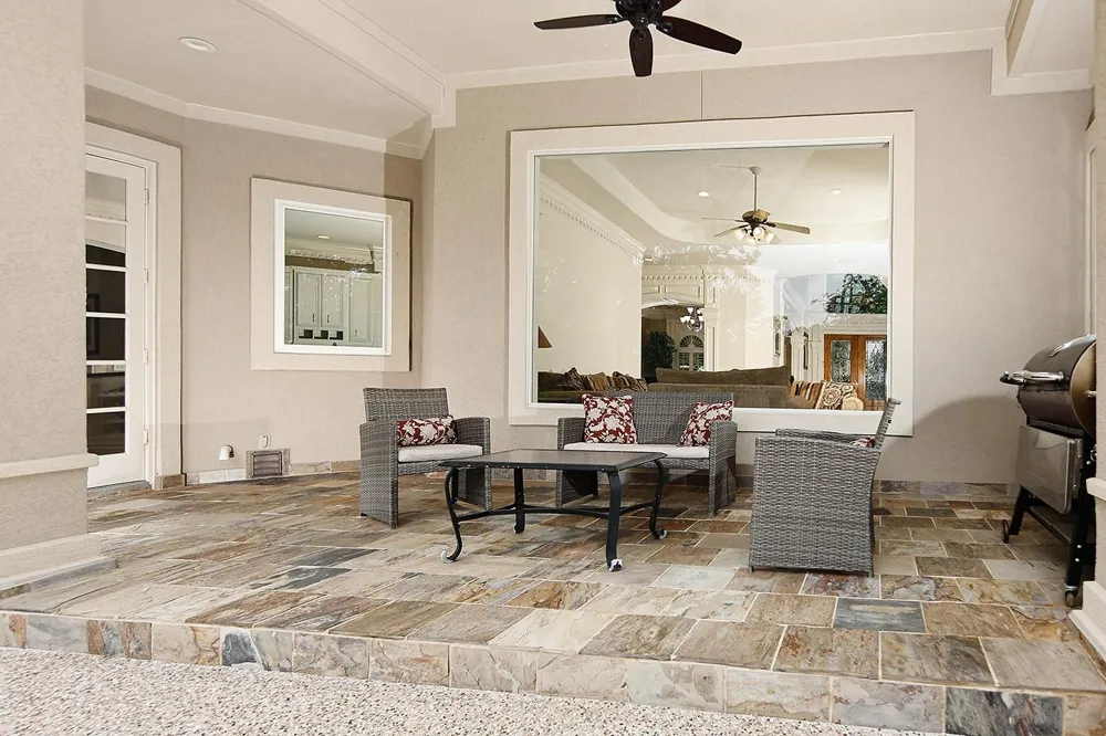 10 Snow Pond Place The Woodlands, TX 77382