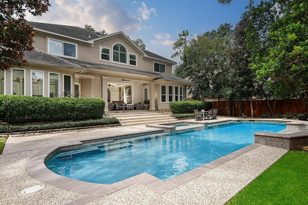 10 Snow Pond Place The Woodlands, TX 77382