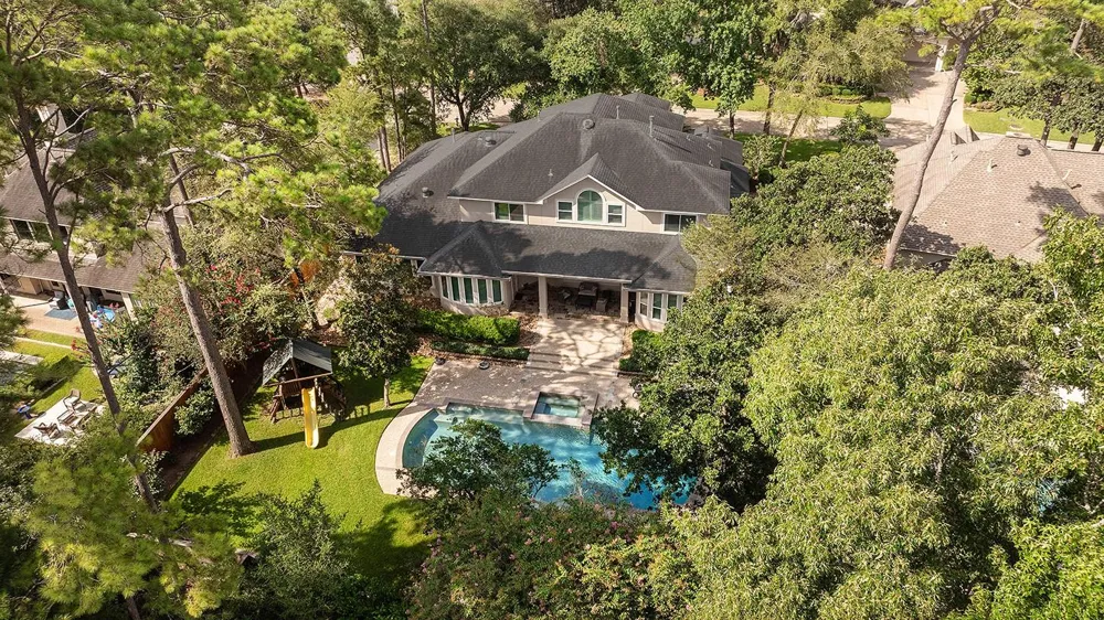 10 Snow Pond Place The Woodlands, TX 77382