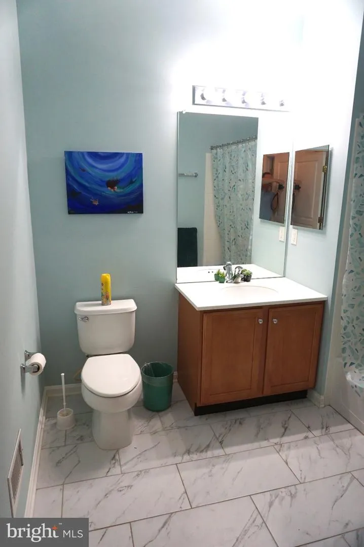 103 SPARROW DRIVE Hamilton, NJ 08690