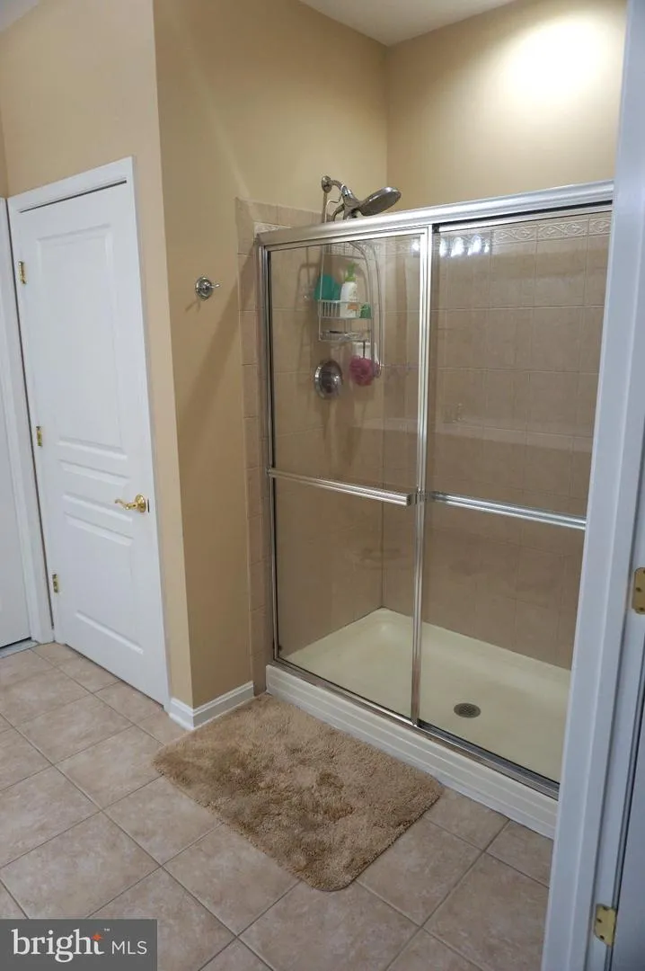 103 SPARROW DRIVE Hamilton, NJ 08690