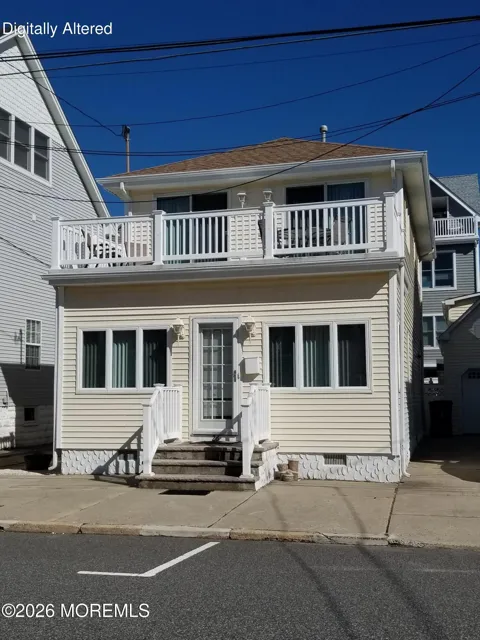 26 Harding Avenue
