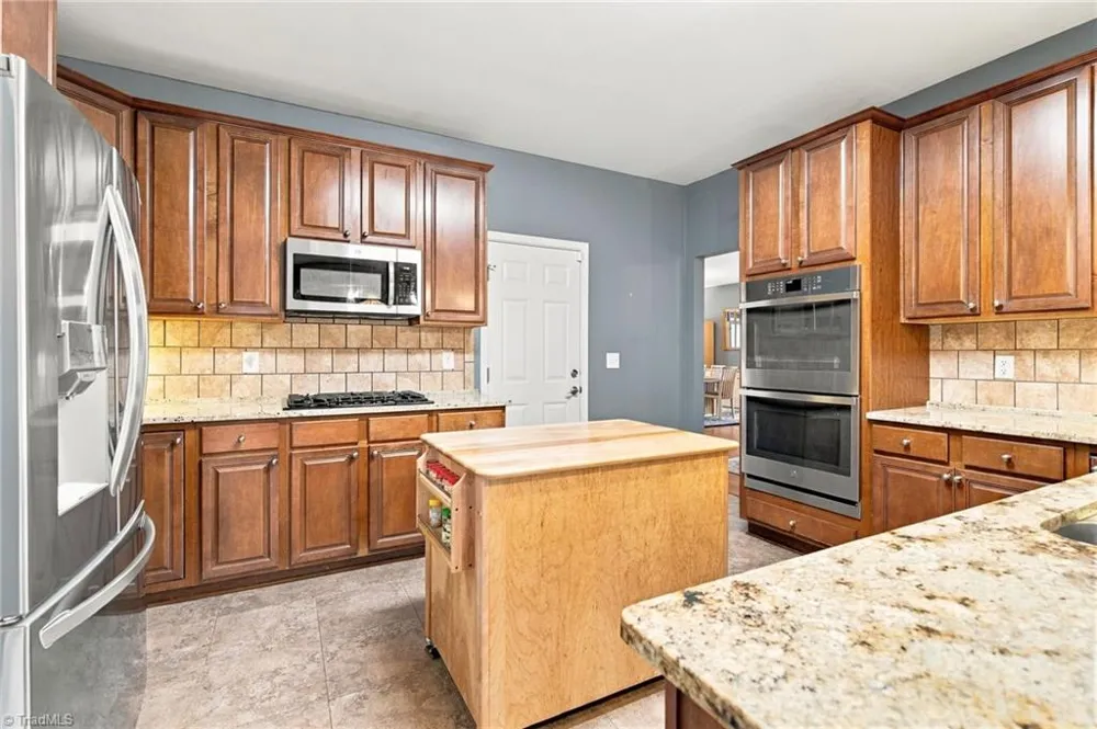 141 Stones Point Court Stokesdale, NC 27357