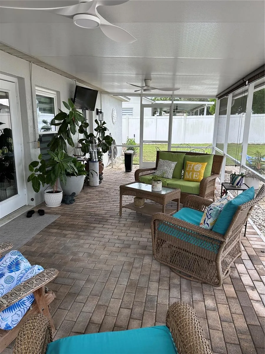 6044 MISSION DRIVE Lakeland, FL 33812