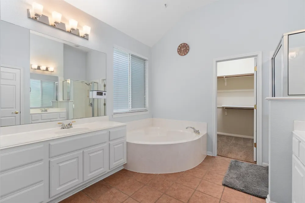 16004 Double Eagle Drive Austin, TX 78717